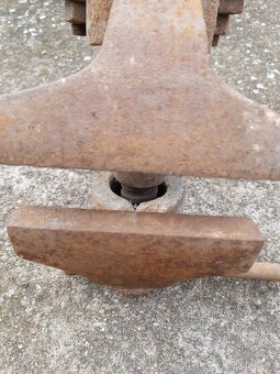 Velký kovářský svěrák, čelisti 125 - 6