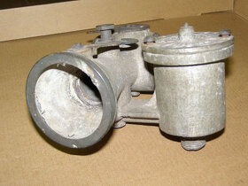 Prodám karburátor z motoru Pokora - 6