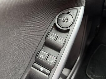 Ford Focus 1.6 Ti-VCT ,  92 kW benzín, 2011 - 6