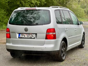VW TOURAN 2.0Tdi DSG - 6
