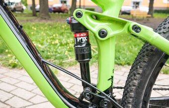 2017/18 CUSTOM TREK FUEL 29", TOP STAV - 6