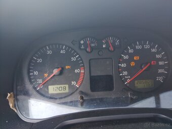 Golf 4 1.4 55kw - 6