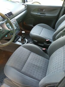 Seat Alhambra 2.0 tdi 2008 bez koroze, teče řízení - 6