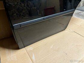 Octavia 1 - levé zadní dveře nelakované 9910 - 6