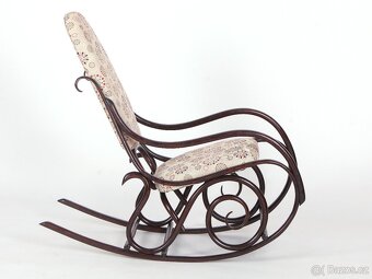 Houpací křeslo THONET po renovaci. - 6