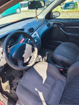 Ford Focus 1.6. 74kw - 6