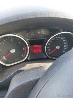 Ford s-max 2.0tdci 103kw automat powershift - 6