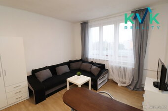 Pronájem garsoniéry, 22 m², po rekonstrukci, ul. Mánesova, S - 6