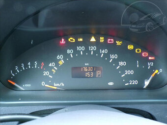 Mercedes-Benz I 1,6 AUTOMAT,ELEGANCE - 6