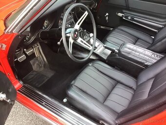 Chevrolet corvette C3 manual - 6