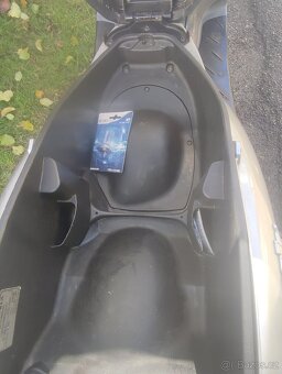 Piaggio Beverly 200 - 6