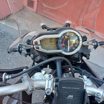 Triumph tiger 800 - 6