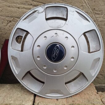 Poklice Ford transit - 6