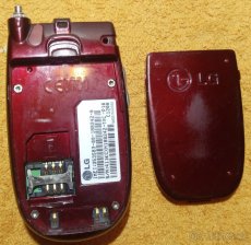 6x výsuvný a výklopný mobil +HTC MDA -k opravě nebo na ND - 6