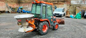 malotraktor Kubota B2410 - 6
