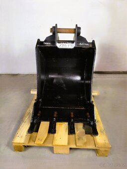 Podkopová lopata na traktorbagr s upínáním Terex - 6