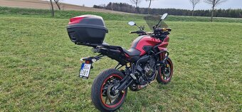 Yamaha MT 07 Tracer, najeto 9000km, výfuk Akrapovič - 6
