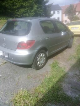 Peugeot - 6