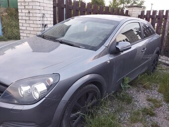 Opel Astra H GTC 1.4 benzín. - 6