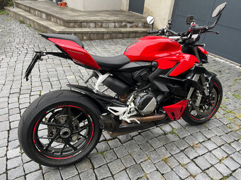 Ducati Streetfighter V2 - I NA SPLÁTKY - 6