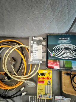 Směs věcí, hlavně elektro - 6