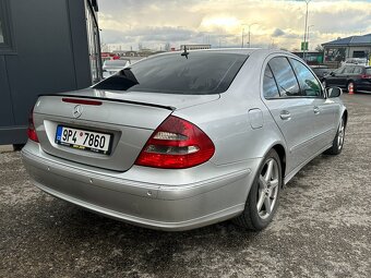 Mercedes-Benz E 270 2002 - 6