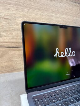 Apple MacBook Air 2022, M2 čip 8GB RAM/256GB SSD - 6