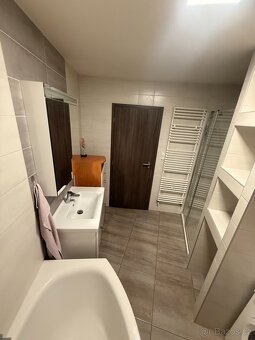 pronájem bytu 3+kk 95m2 s balonem  Atrium Otrokovice - 6