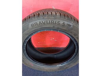 195/55 R15 80 V LETNÍ Barum Bravuris 5 - 6