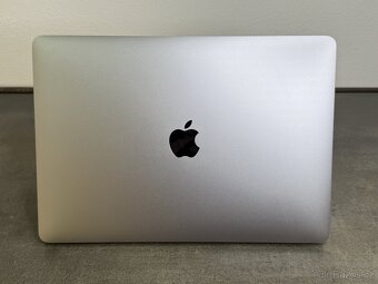 MacBook Pro 13'' 2018 / i5 / 8GB / 256GB SSD / Space Gray - 6