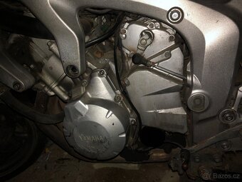Yamaha FZ6 Fazer - 6