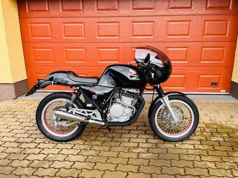 Honda XBR 500 Cafe Racer - 6