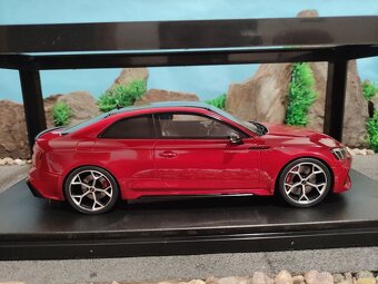 prodám nový model 1:18 audi RS5 competition - 6