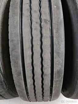 Nákladní pneu 315/80R22,5 vodící - 6