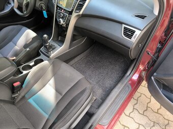 Hyundai i30 1.4 73 kw - 6