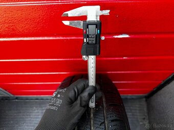 Original ALU kolo 3x Audi 17" 7J ET33 zimní pneu 235/65/R17 - 6