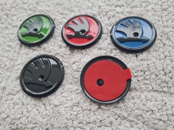 ŠKODA LOGO do volantu 43mm CHROM / 46mm FAREBNE. - 6