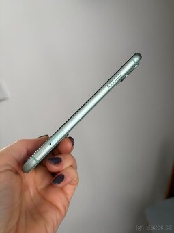 Apple iPhone 11 - 6