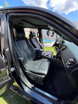 Dodge Durango 5.7 HEMI V8 - 6