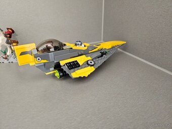 LEGO STAR WARS 75214 Anakin's Jedi Starfighter - 6