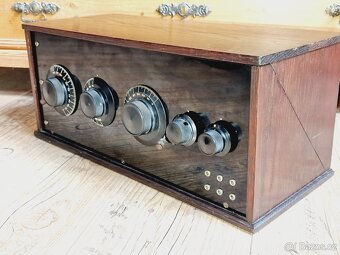Starožitné rádio, truhlička, 4 lampovka, cca 1926 - 6