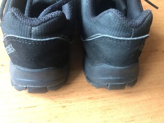 Prodám tenisky zn Adidas Terrex vel.33 - 6