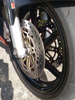 Honda CBR 600 f - 6