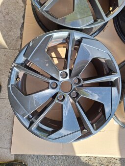 Prodám origo alu kola skoda Octavia IV Comet 5x112 r18 - 6