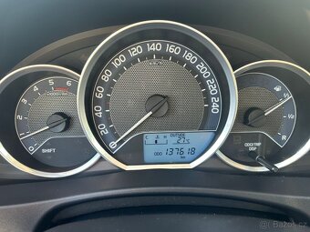 TOYOTA AURIS KOMBI 1,4D-4D KOUPENO V ČR.RV2014 - 6