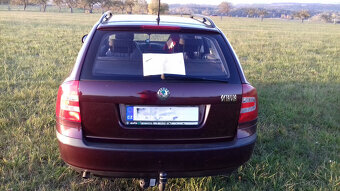 ŠKODA OCTÁVIE 2 KOMBI 1,6 MPI - 6