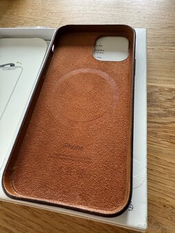 Kožený kryt iPhone 12 PRO - 6