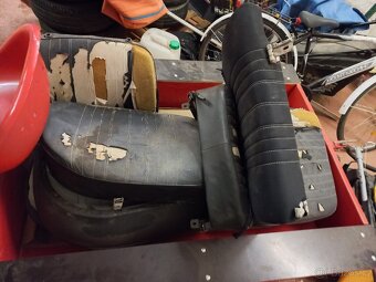 Sedačky na repasi - Škoda 105 Škoda 120 - 2 sady komplet - 6