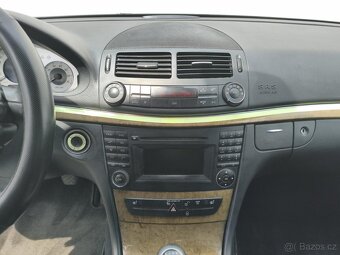 Mercedes-Benz Třída E 1.8 K ,  135 kW benzín, 2008 - 6
