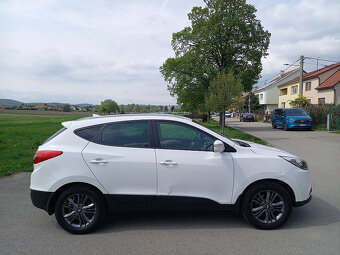 Hyundai IX35 2.0CRdi 100kw 4x4+klima+alu.kola+ČR - 6